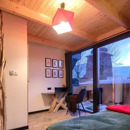 Chalet U Pana Boga Za Plotem *