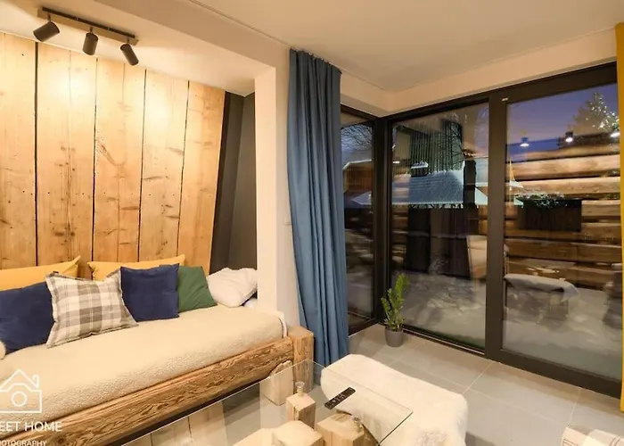 בקתה U Pana Boga Za Plotem זקופאנה